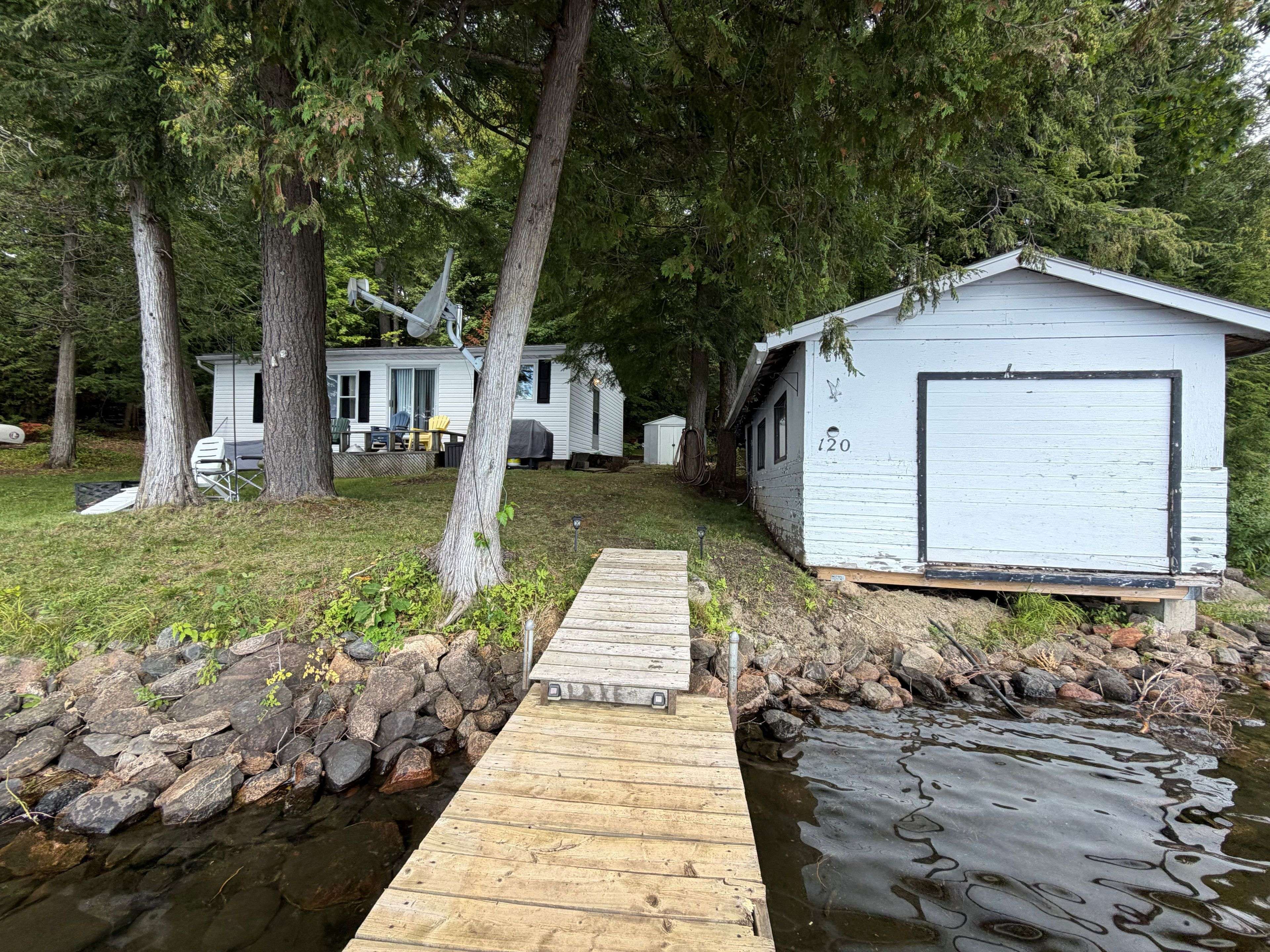 164 Trotter-Oitment RD, North Kawartha, ON K0L 1A0