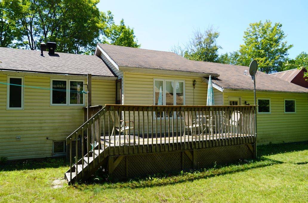 101 Carling Bay RD E, Carling, ON P0G 1G0