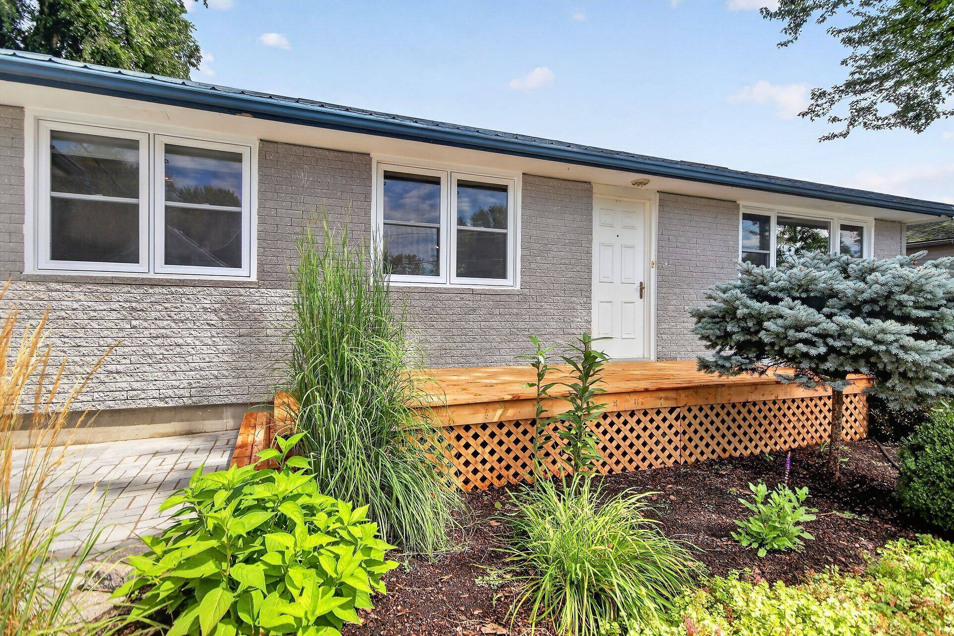 44 Colonel Murray ST, Stittsville - Munster - Richmond, ON K0A 2Z0