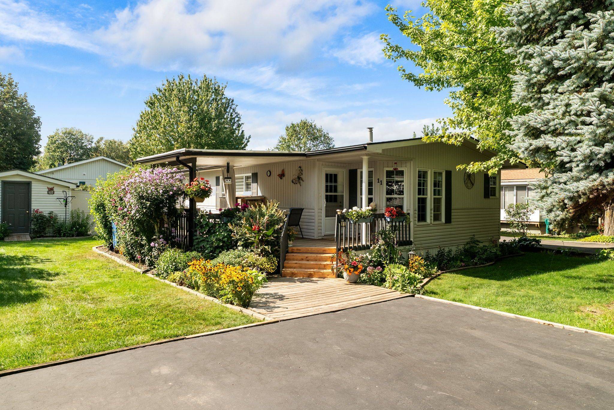 11 Huron LN, Ashfield-colborne-wawanosh, ON N7A 3Y2