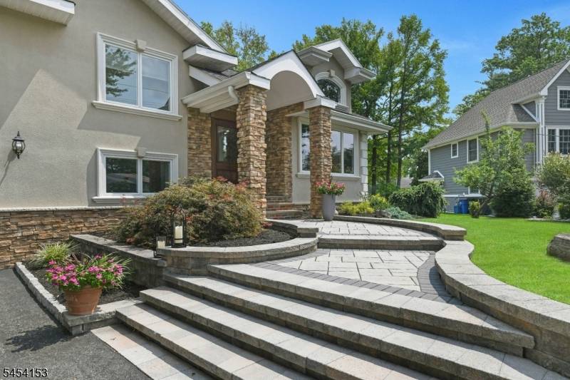 1253 Maple Hill Rd, Scotch Plains Twp., NJ 07076