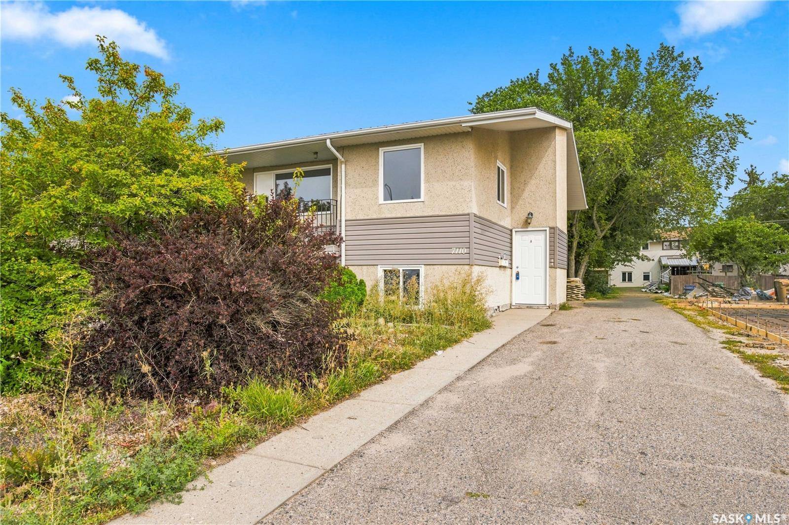 7110-7112 Dewdney AVENUE, Regina, SK S4T 1E6