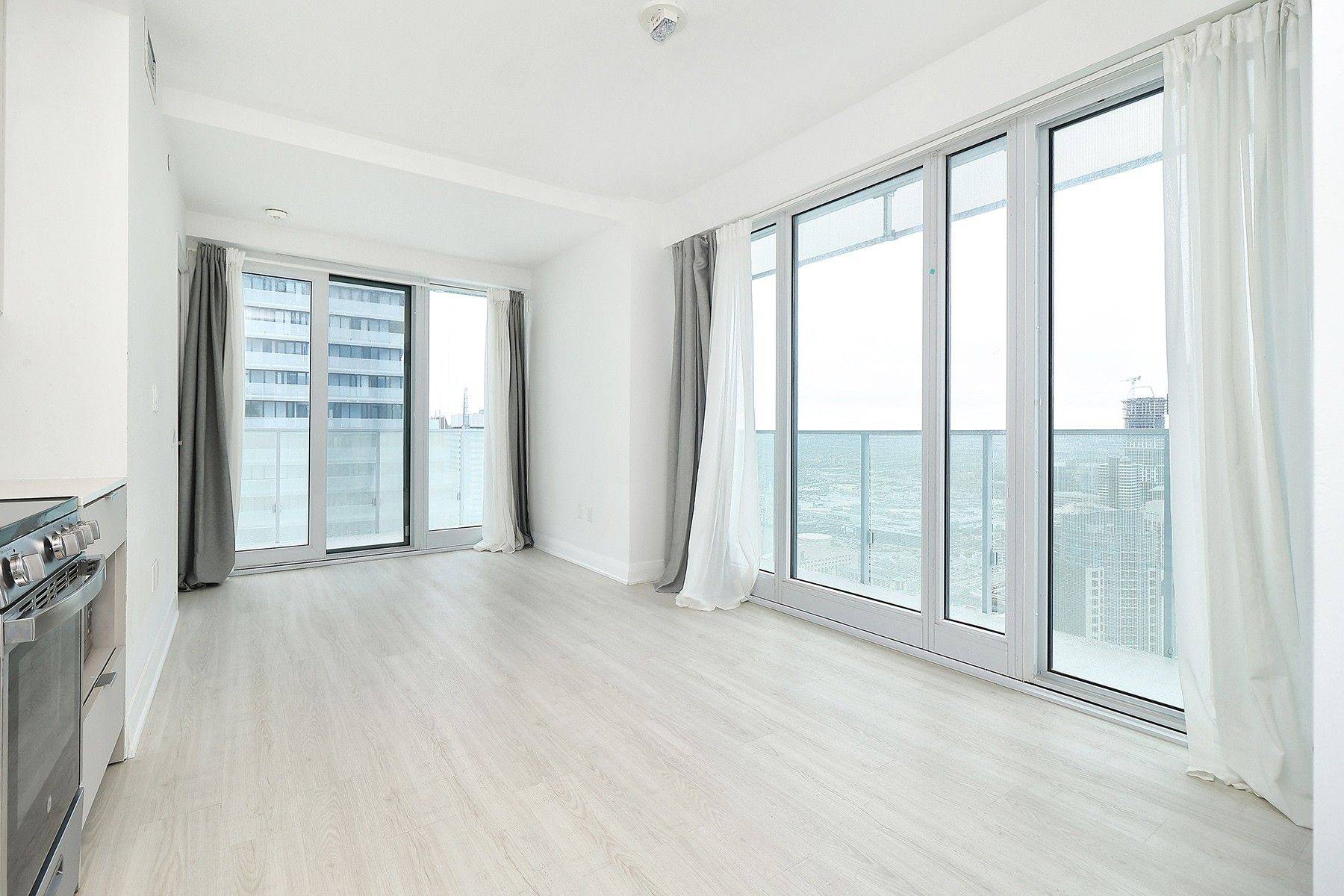 3883 Quartz RD #4203, Mississauga, ON L5B 0M4
