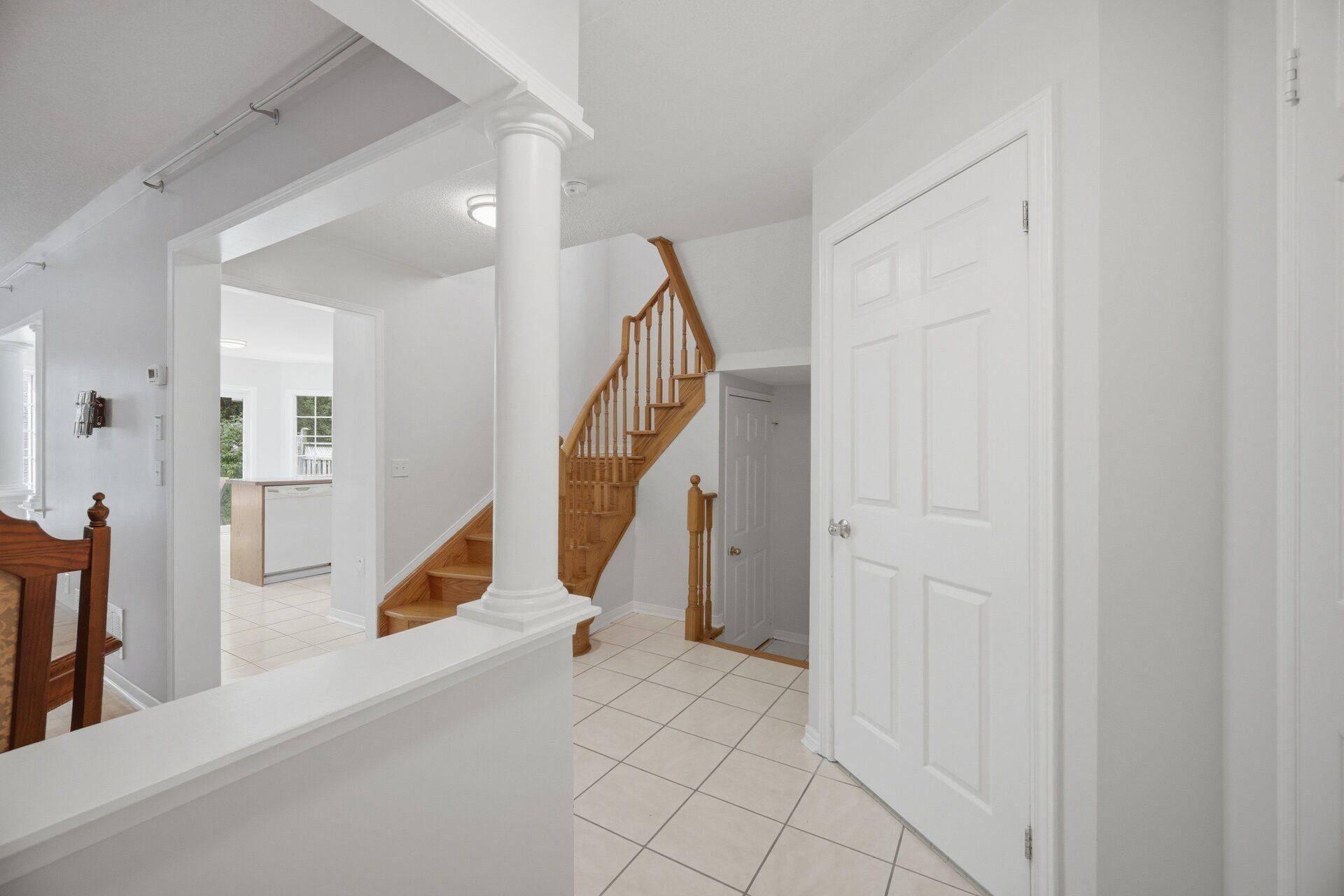 14 Crestridge DR, Caledon, ON L7E 2T7
