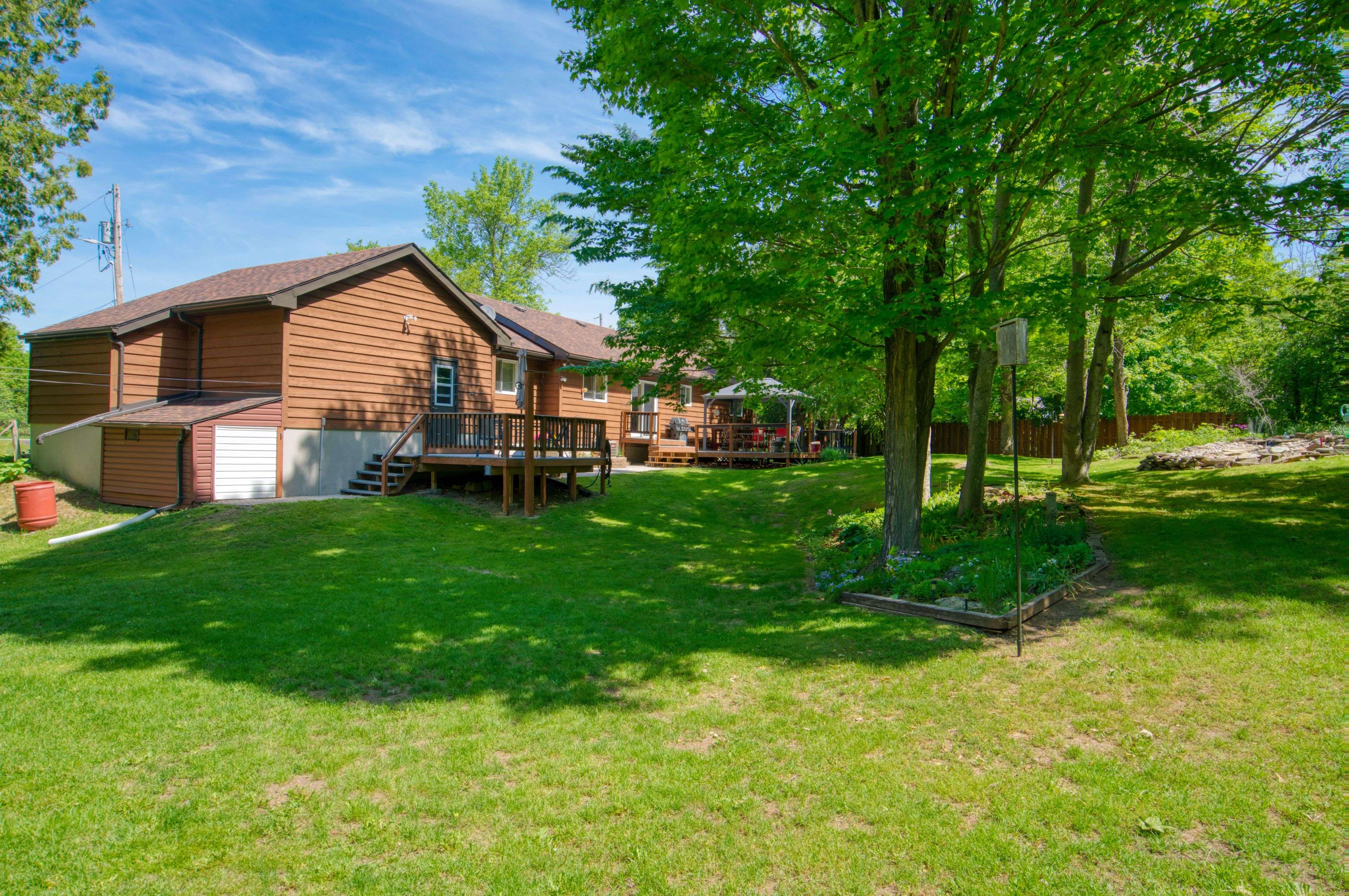 5895 Davey DR, Frontenac, ON K0H 2W0
