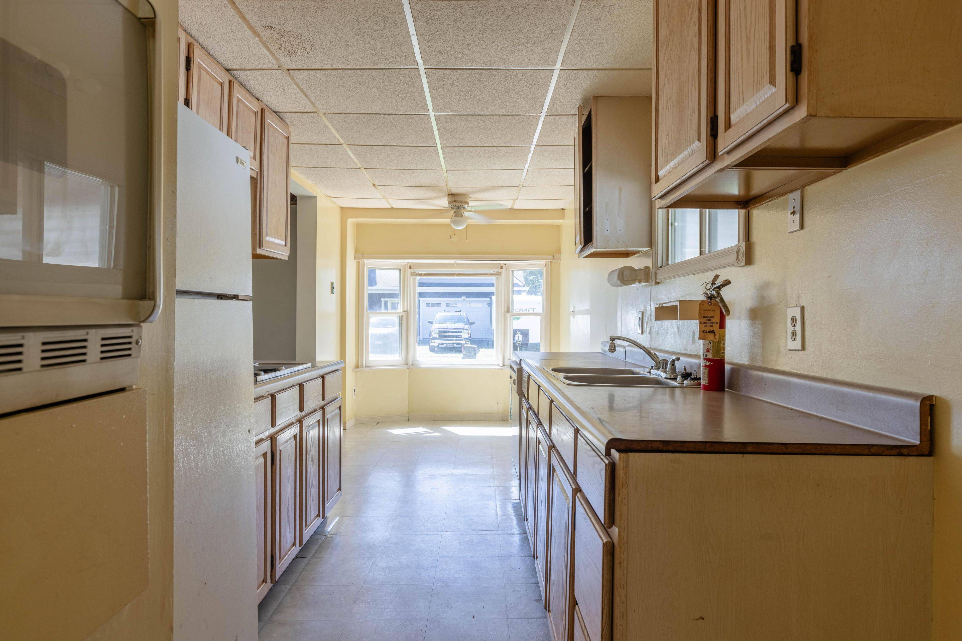 30 A AVE, Fort Erie, ON L2A 1C9