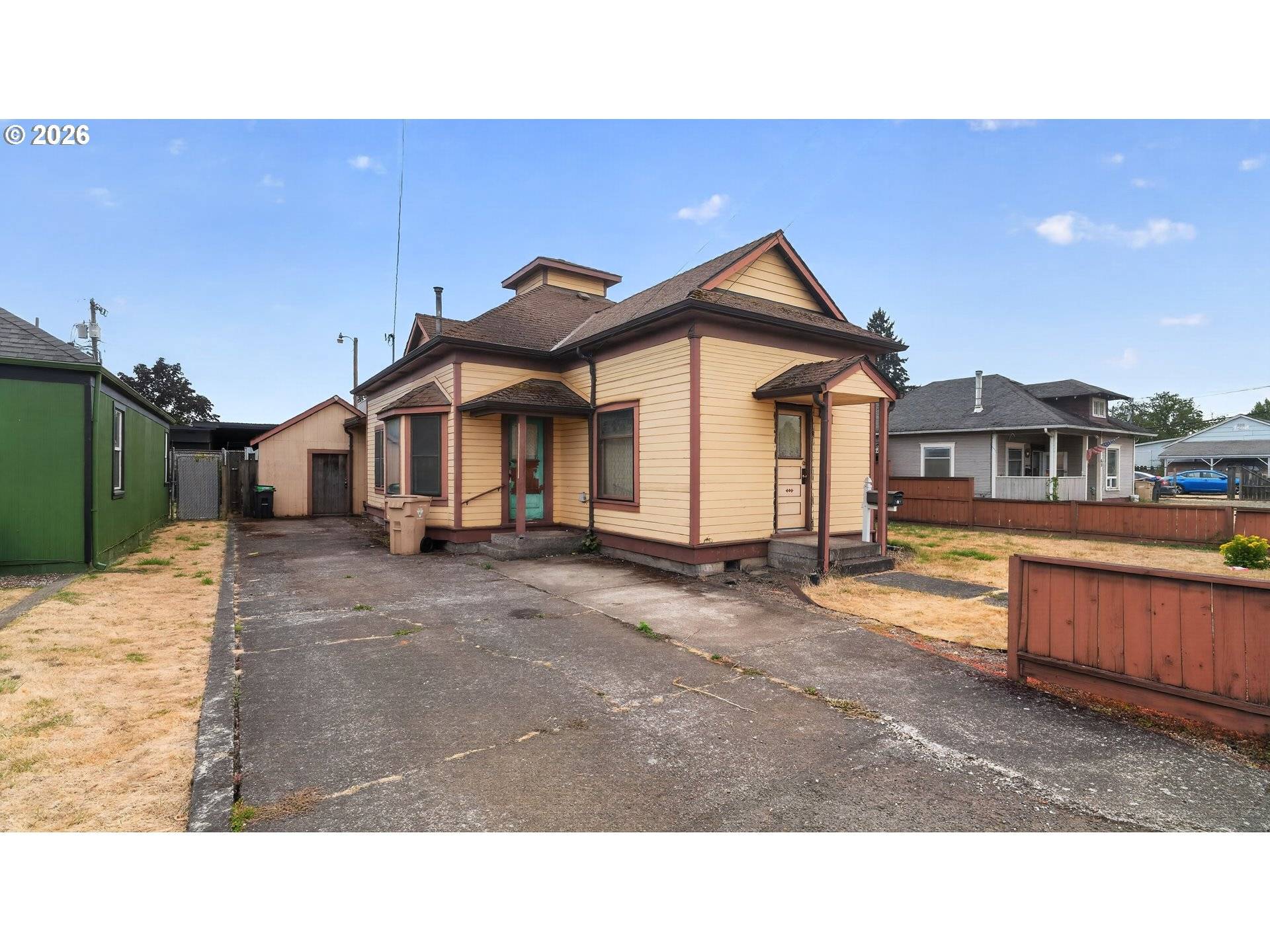 42 E ST, Lebanon, OR 97355
