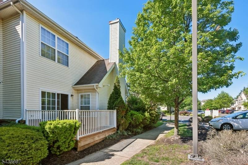 67 Forest Dr #67, Piscataway Twp., NJ 08854