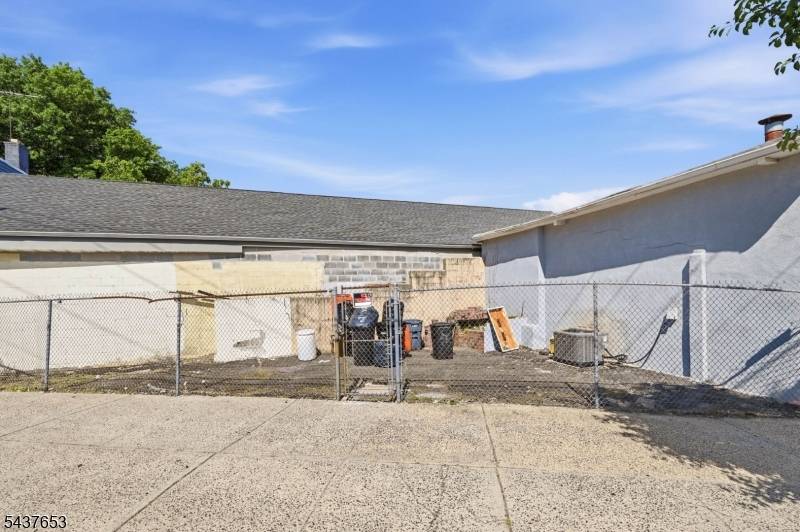 625 Springfield Ave, Newark City, NJ 07103
