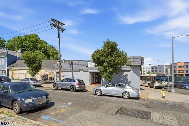 625 Springfield Ave, Newark City, NJ 07103