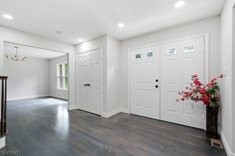 20 Cleacene Ave, Mount Olive Twp., NJ 07828