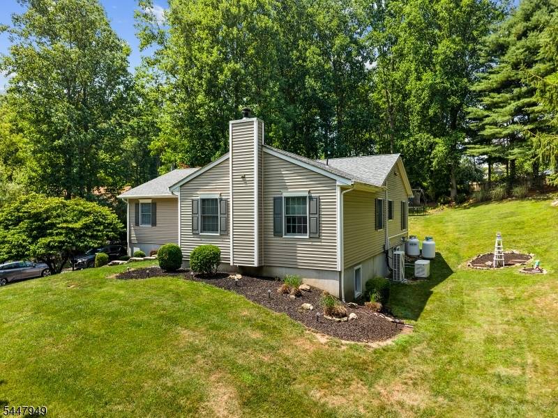 191 Ellis Rd, Holland Twp., NJ 08848
