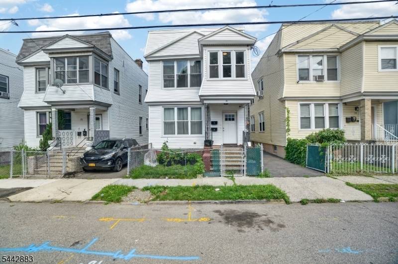 81 Grace St, Irvington Twp., NJ 07111