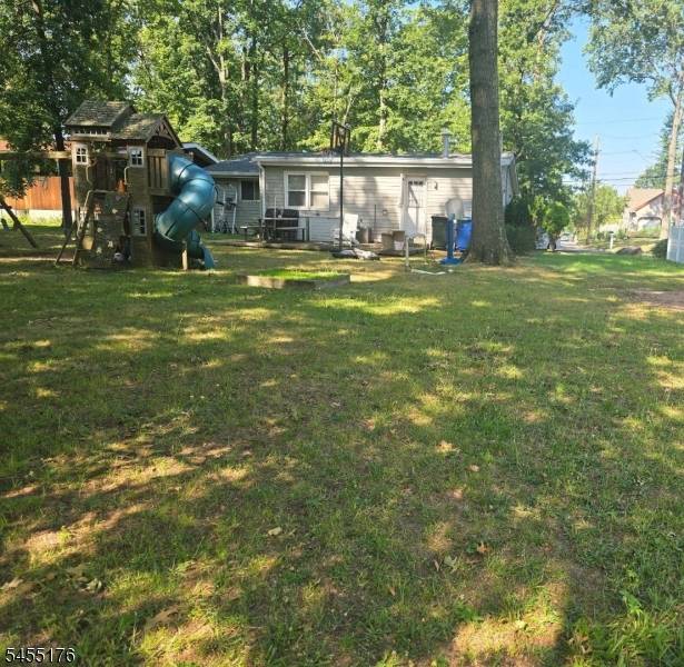 30 Caswell Ave, Woodbridge Twp., NJ 08863