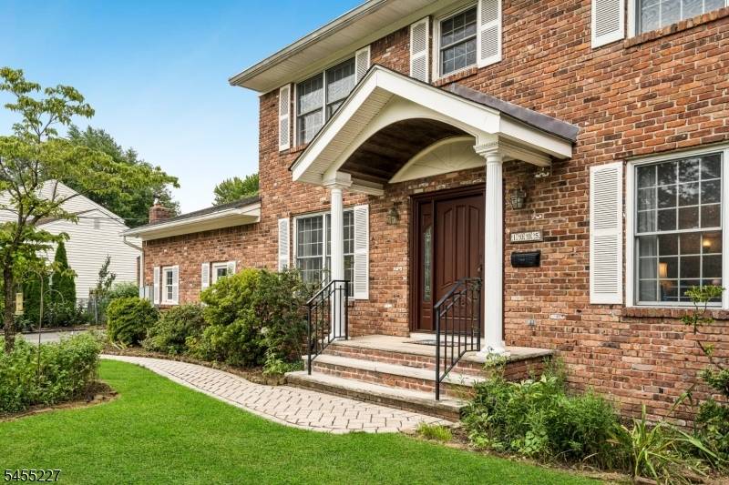 1005 Cranford Ave, Westfield Town, NJ 07090
