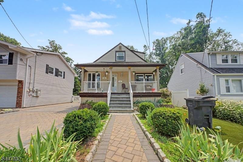 92 Blauvelt Ave, Bergenfield Boro, NJ 07621