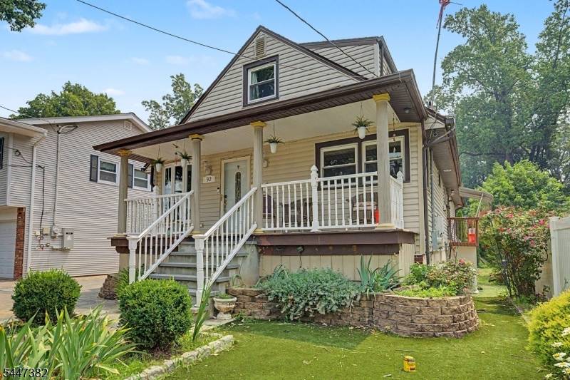 92 Blauvelt Ave, Bergenfield Boro, NJ 07621