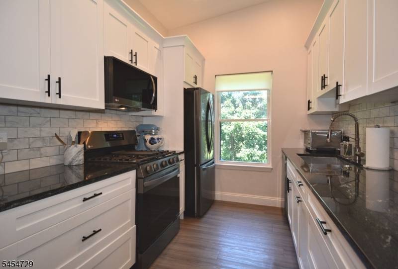 816 Spruce Hills Dr #816, Glen Gardner Boro, NJ 08826