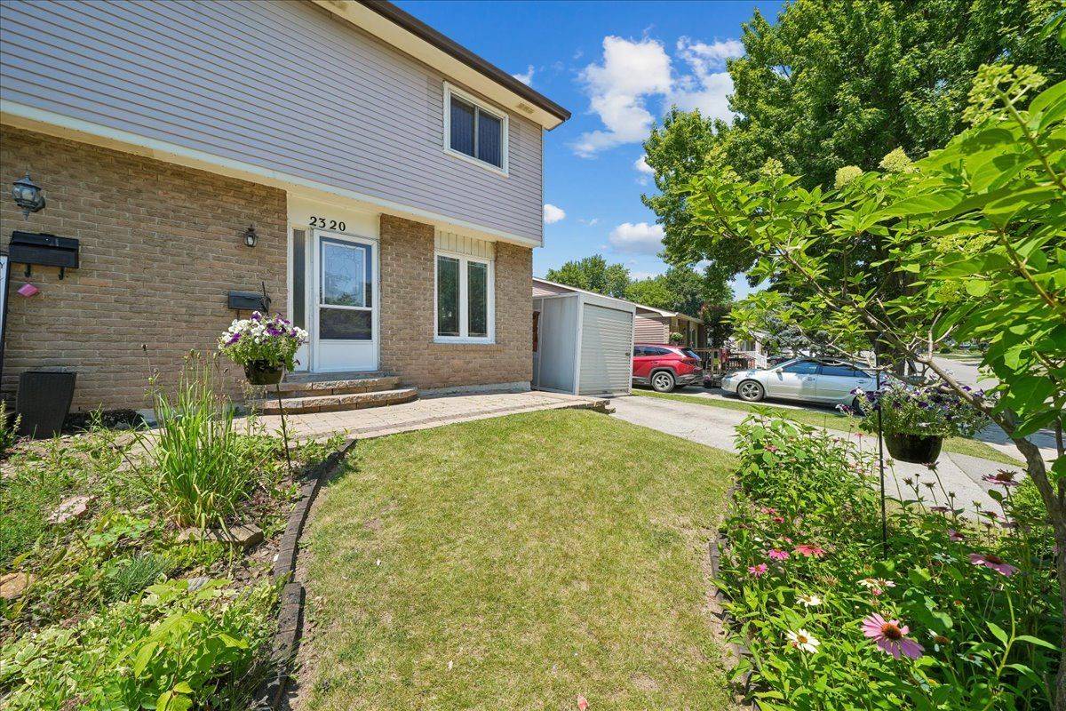 2320 Middlesmoor CRES, Burlington, ON L7P 3X7