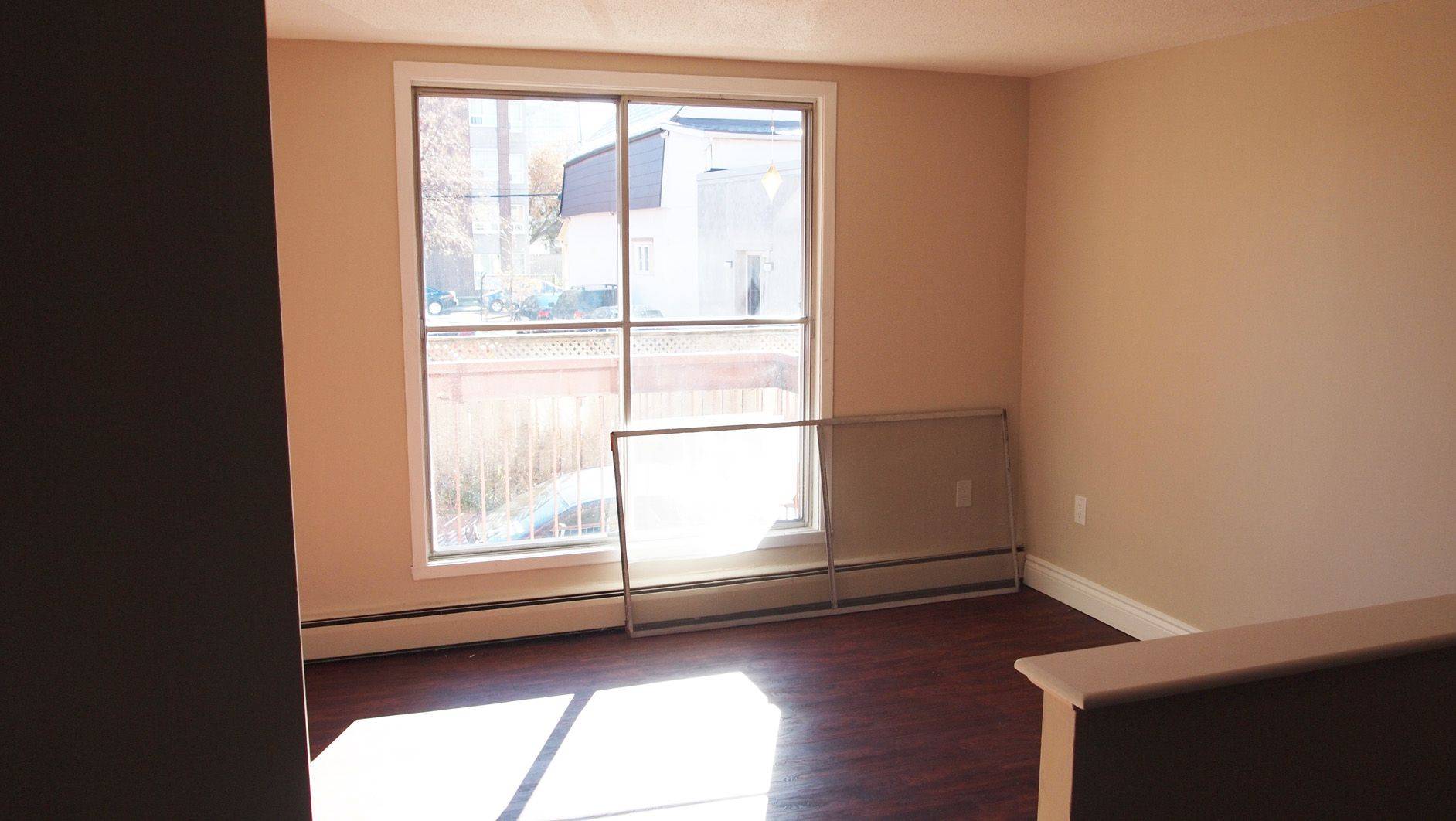 204 Bruyere ST, Lower Town - Sandy Hill, ON K1N 5E3