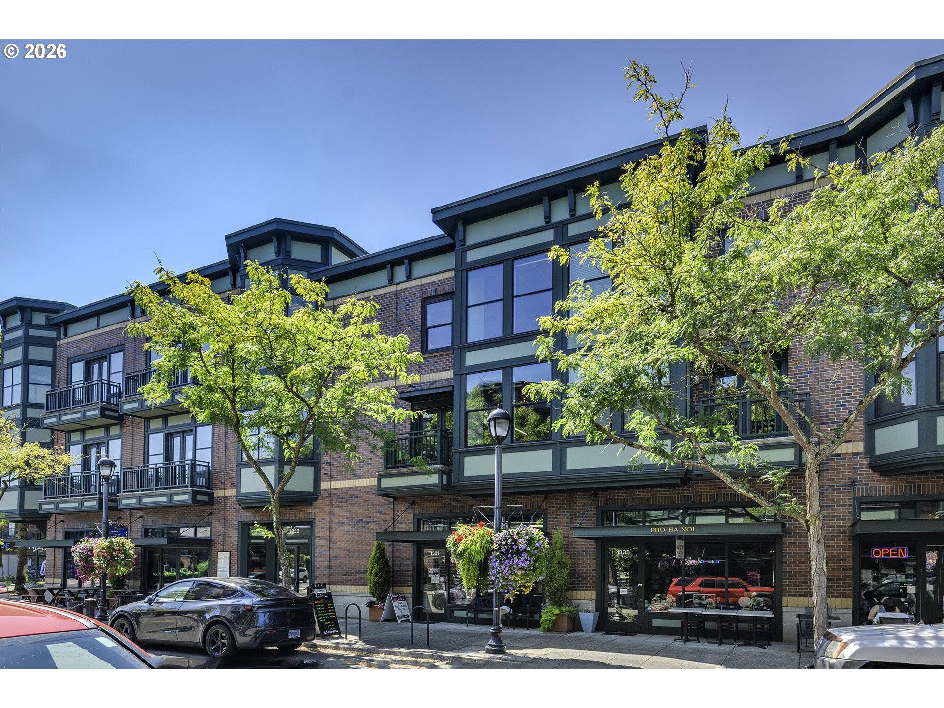 1371 NE ORENCO STATION PKWY #14, Hillsboro, OR 97124