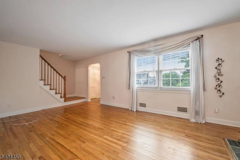 26 Fischer Ave, Nutley Twp., NJ 07110
