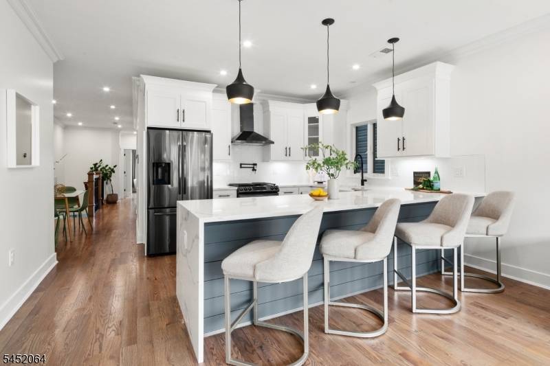 204 Bowers St, Jersey City, NJ 07307