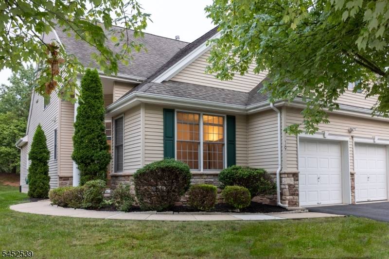 19 Bayard Rd, Franklin Twp., NJ 08873