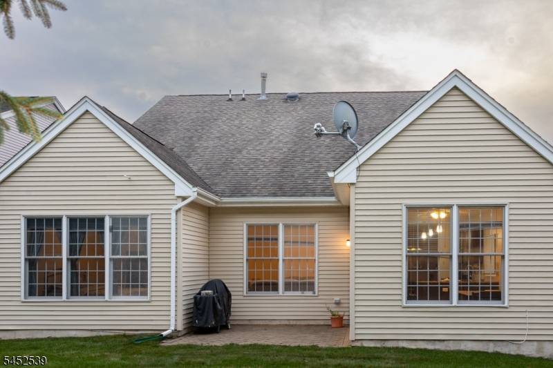 19 Bayard Rd, Franklin Twp., NJ 08873