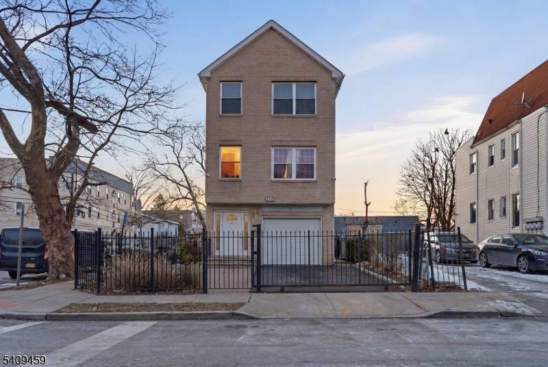 613 20Th St, Irvington Twp., NJ 07111