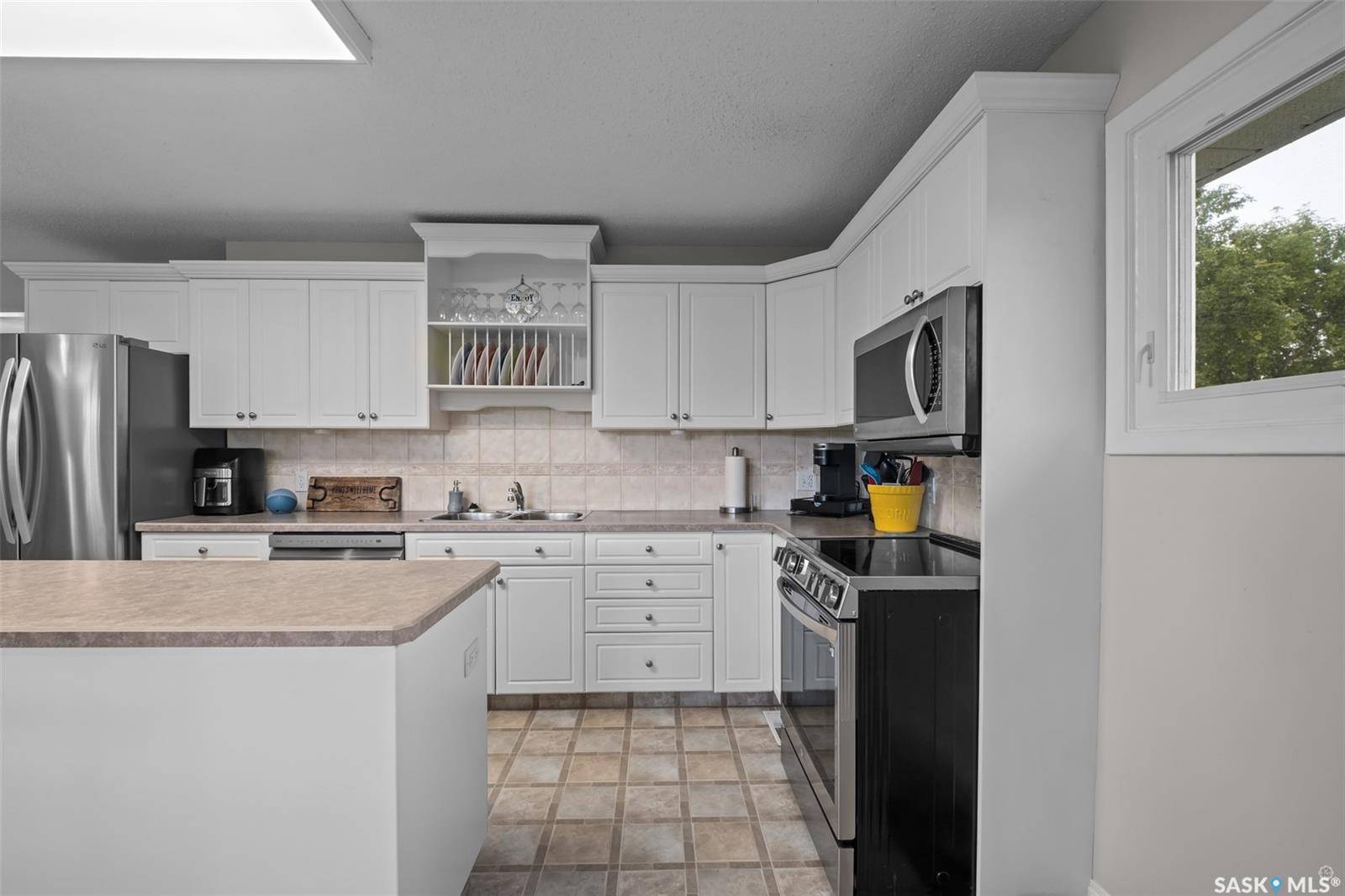 225 1st STREET, Beatty, SK S0J 0C0