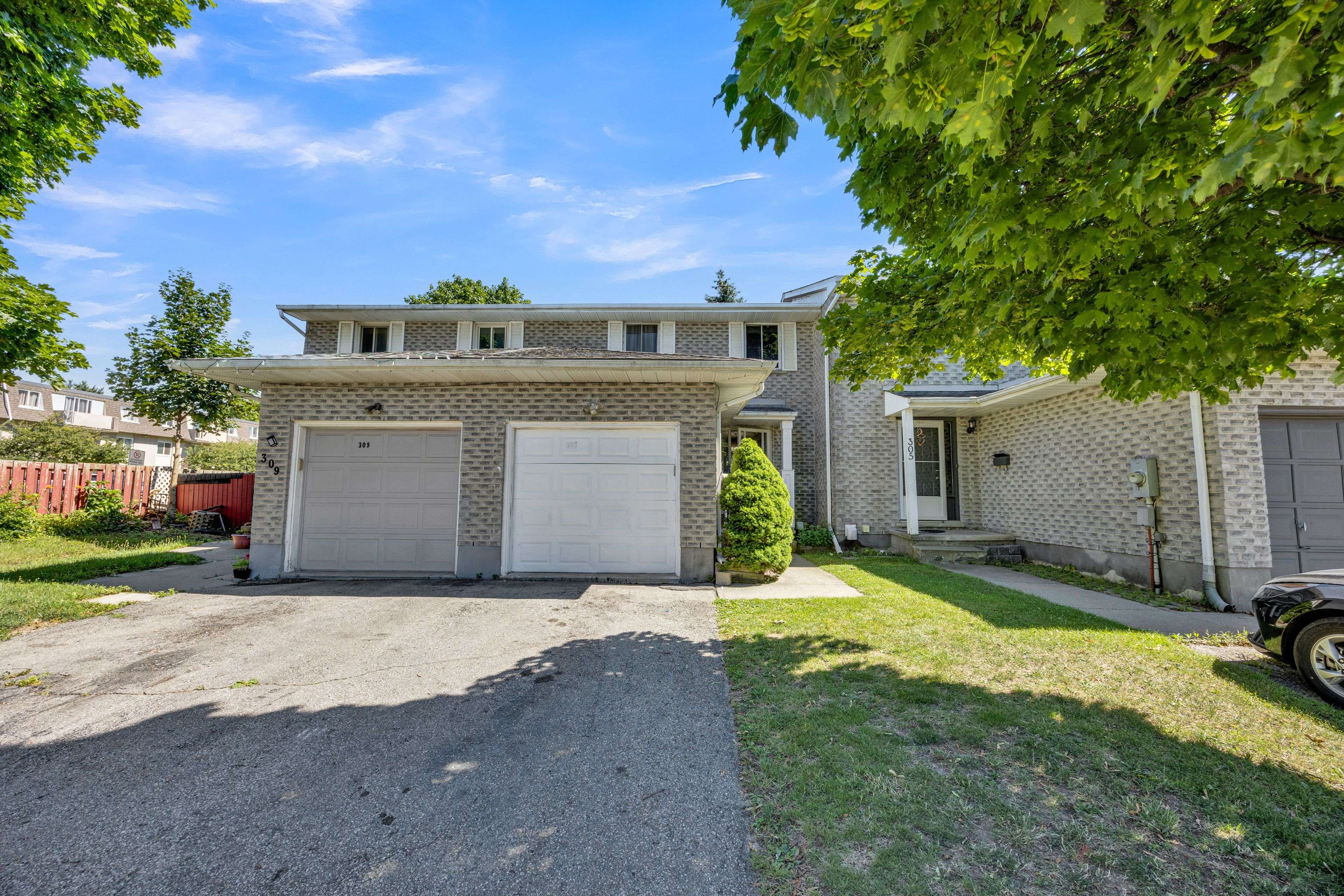 307 Clyde RD, Cambridge, ON N1R 1L5