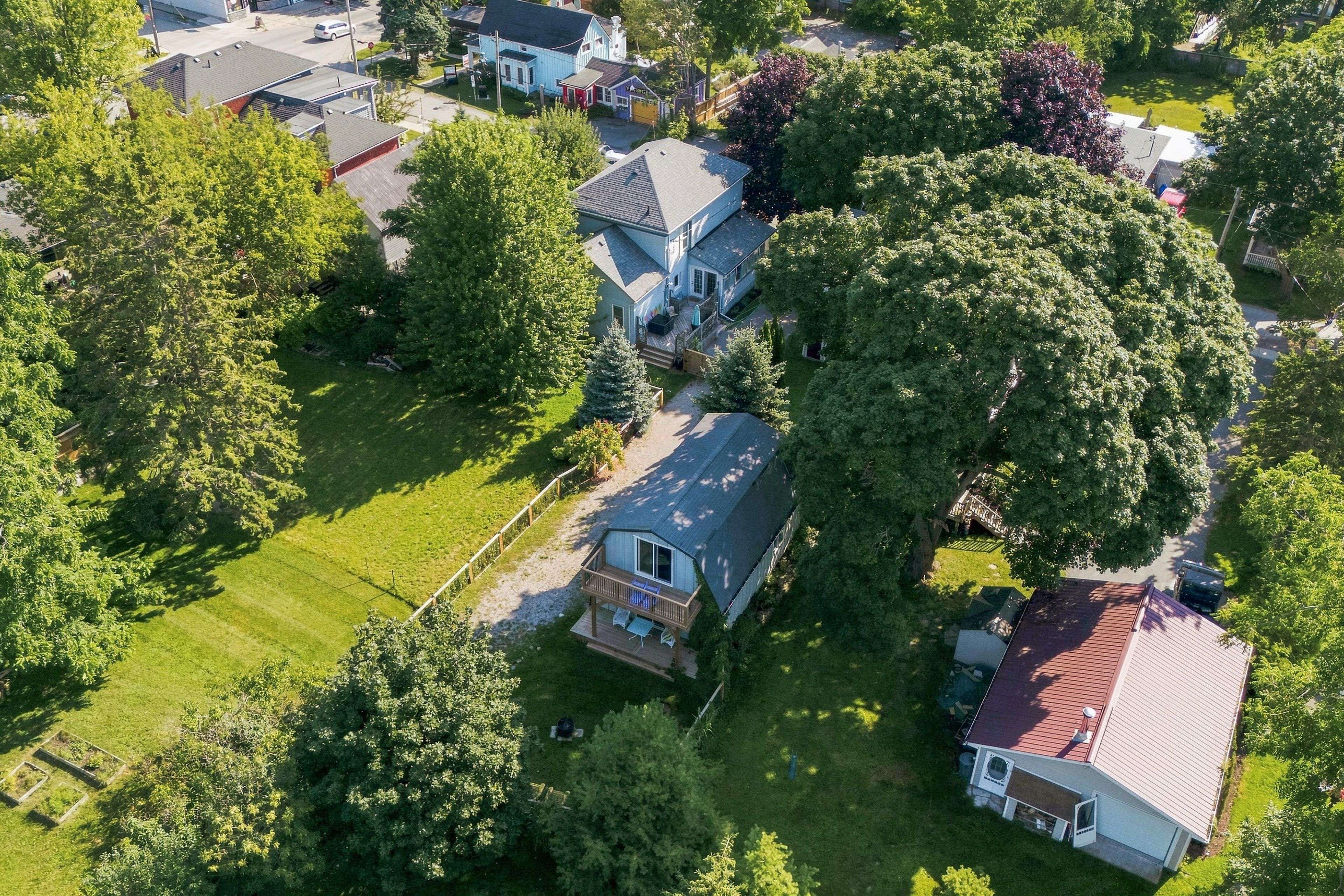 28 West ST, Prince Edward County, ON K0K 3L0