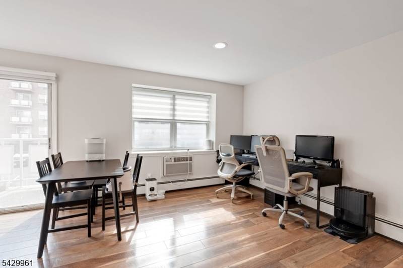 20 Jefferson St #A8, Hackensack City, NJ 07601