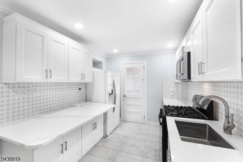 109 Allen St, Netcong Boro, NJ 07857