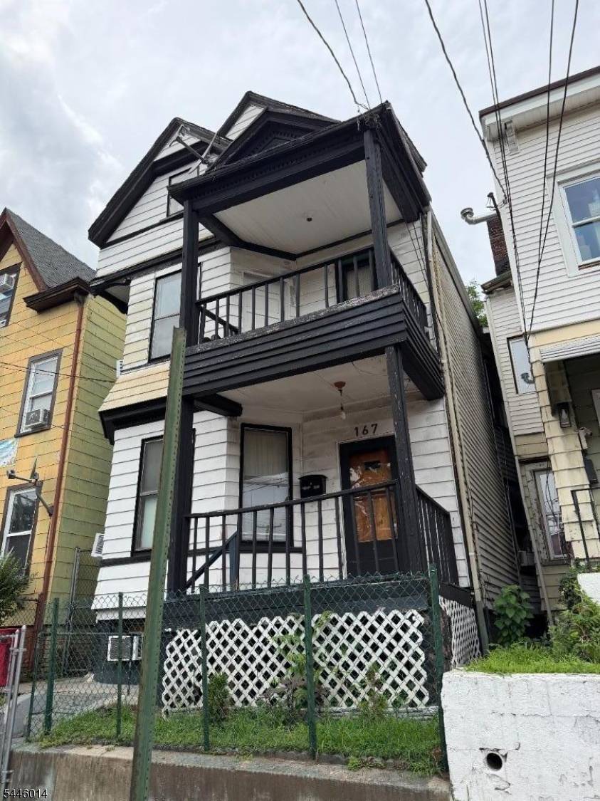 167 Pearl St, Paterson City, NJ 07501