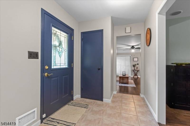 1137 Concord Dr, Bridgewater Twp., NJ 08807