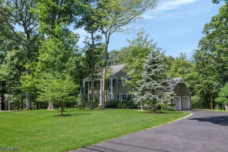 8 High Ridge Rd, Parsippany-troy Hills Twp., NJ 07869
