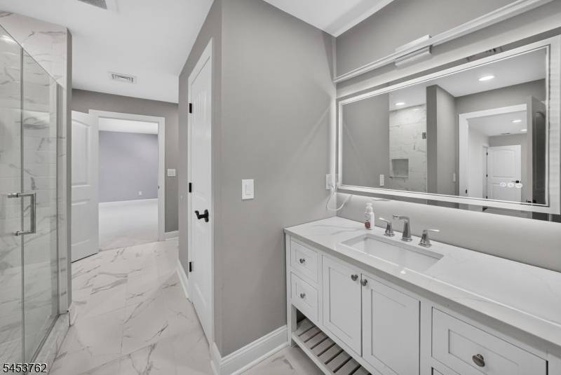 153 Old Beekman Rd, South Brunswick Twp., NJ 08852