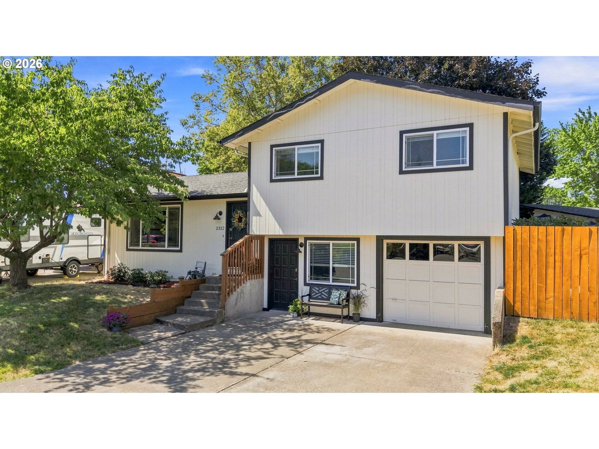 2312 ERMINE CT, Albany, OR 97322