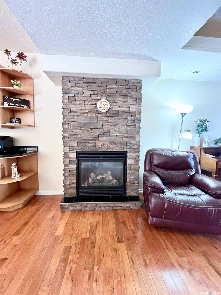 211 20th STREET W #2, Prince Albert, SK S6V 4G5