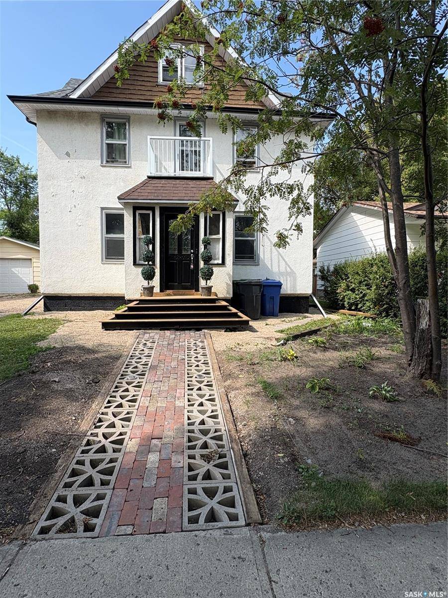 138 Fourth AVENUE N, Yorkton, SK S3N 1A7