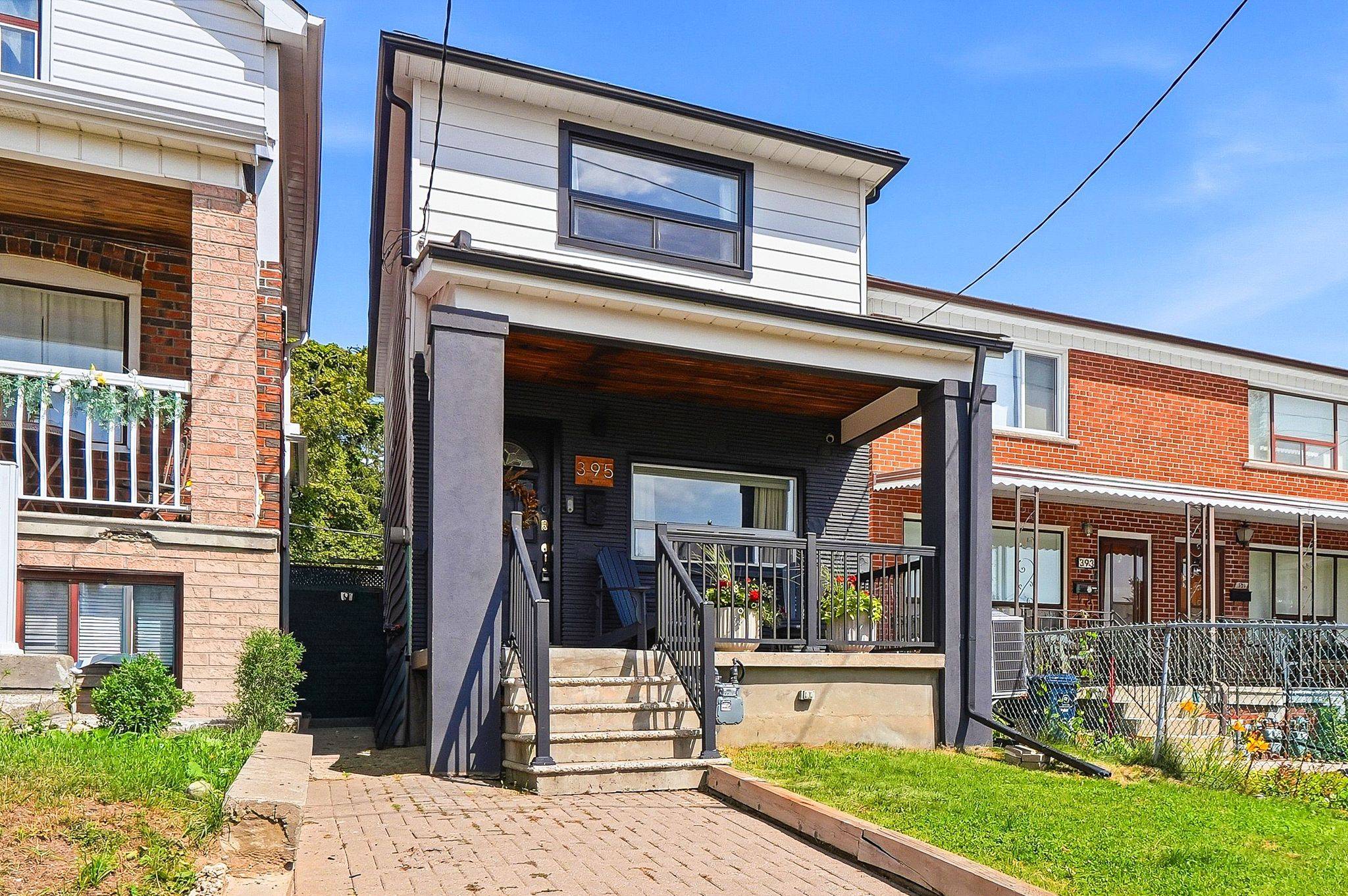 395 McRoberts AVE, Toronto W03, ON M6E 4R1