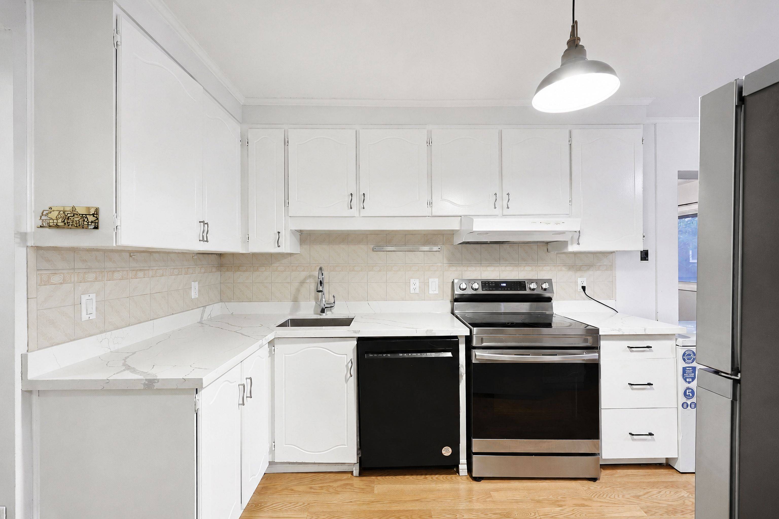 7030 Copenhagen RD #51, Mississauga, ON L5N 2P3