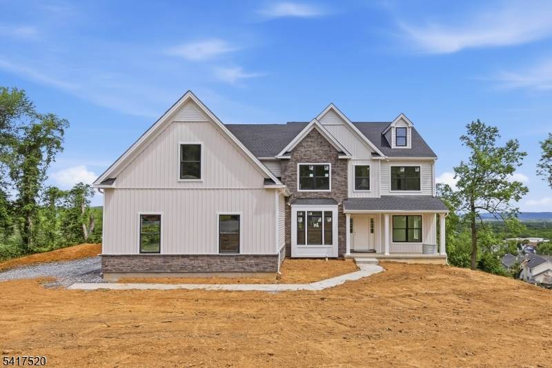 6 Spring Ct, Lopatcong Twp., NJ 08865