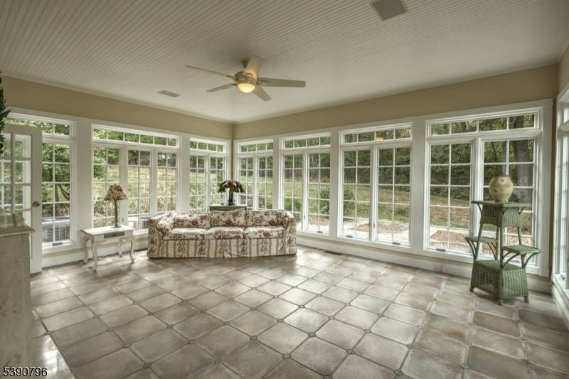 6 Wright Ln, Mendham Twp., NJ 07931
