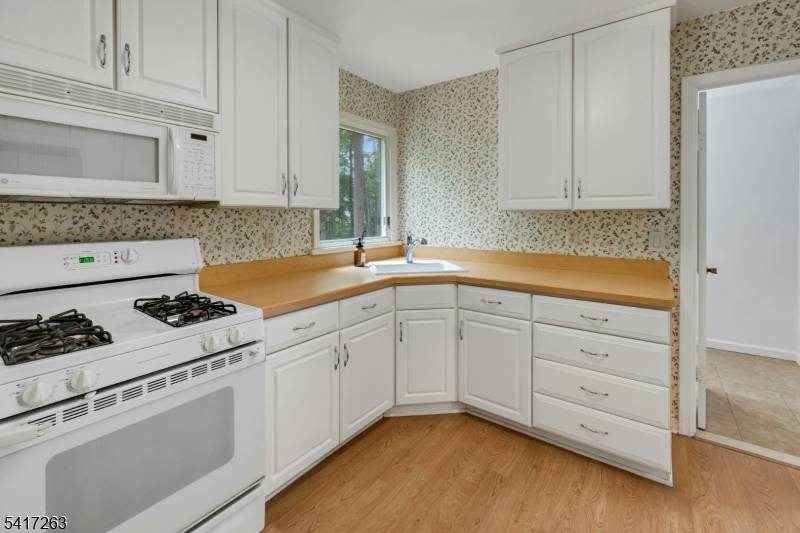 50 Mountainview Rd, Chatham Twp., NJ 07928