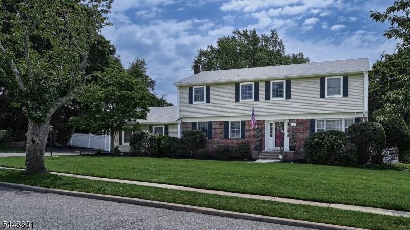 37 Keilana Dr, Wayne Twp., NJ 07470