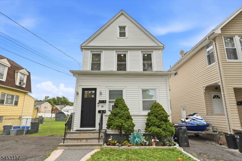 511 Roosevelt St, Roselle Park Boro, NJ 07204