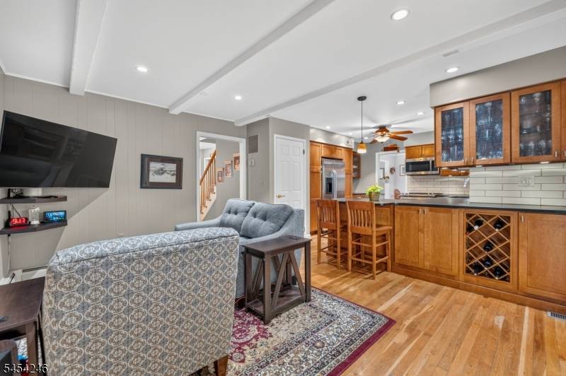 108 Chestnut Ter, Rockaway Boro, NJ 07866
